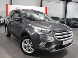 Grau Gebraucht 2018 Ford Kuga Titanium SUV | 16.331 € (Fairer Preis)