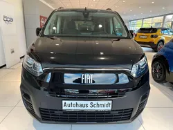 Colosseo grau Gebraucht 2023 Fiat e-Doblò Launch Edition Van / Kleinbus | 25.490 € (Etwas zu teuer)