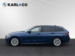Blau Gebraucht 2021 BMW 320 Advantage Kombi | 22.188 € (Fairer Preis)