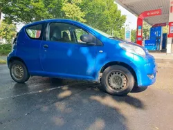Blau Gebraucht 2010 Citroën C1 Kleinwagen | 499 €