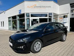 Schwarz Gebraucht 2021 Hyundai i30 Kombi | 15.985 € (Fairer Preis)