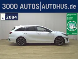 Wd cararraweiss (metallic) Gebraucht 2022 Kia Ceed Kombi | 17.480 € (Guter Preis)