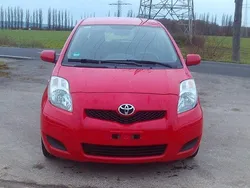 Rot Gebraucht 2009 Toyota Yaris Cool Kleinwagen | 1.950 € (Guter Preis)
