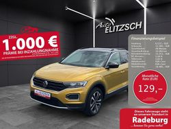 Gelb Gebraucht 2021 VW T-Roc United SUV | 21.790 € (Etwas zu teuer)