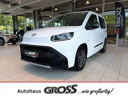 Weiss Neu 2024 Toyota Proace Verso City Kombi | 37.850 € (Etwas zu teuer)
