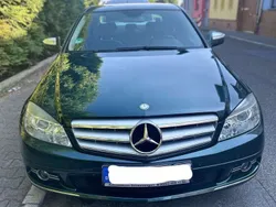 Grün Gebraucht 2008 Mercedes C220 Avantgarde Limousine | 6.999 € (Fairer Preis)