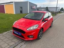 Rot Gebraucht 2018 Ford Fiesta ST-Line Kleinwagen | 8.499 € (Guter Preis)