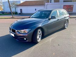 Grau Gebraucht 2016 BMW 320 Kombi | 16.950 € (Fairer Preis)