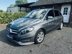 Mountaingrau met. Gebraucht 2016 Mercedes B200 Van / Kleinbus | 14.999 € (Guter Preis)