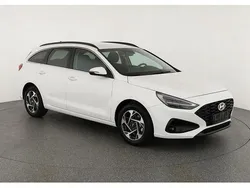 Gebraucht 2024 Hyundai i30 Style Kombi | 20.245 € (Guter Preis)