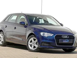 Blau Gebraucht 2017 Audi A3 Sportback Comfort Limousine | 16.799 € (Guter Preis)