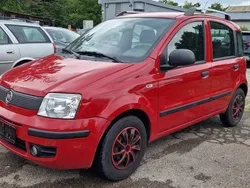 Rot Gebraucht 2012 Fiat Panda Classica Kleinwagen | 2.200 € (Superpreis)