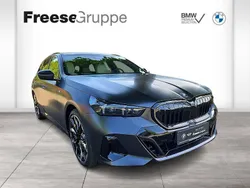 Grau Gebraucht 2025 BMW 530e Sport Line Limousine | 78.490 €