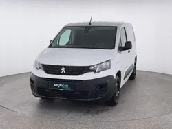 Weiã Gebraucht 2022 Peugeot Partner Premium Van / Kleinbus | 18.490 € (Etwas zu teuer)