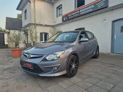 Grau Gebraucht 2012 Hyundai i30 Classic Kleinwagen | 4.995 € (Guter Preis)