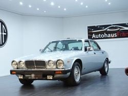 Silber Gebraucht 1992 Jaguar XJ12 Limousine | 11.997 €