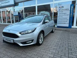 Silber Gebraucht 2017 Ford Focus Limousine | 11.290 € (Teuer)