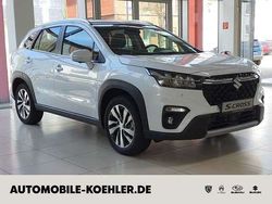 Cool white pearl metallic metallic Gebraucht 2023 Suzuki SX4 S-Cross Comfort+ SUV | 31.890 € (Teuer)