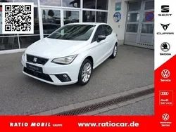 Nevada/moon weiss metallic Gebraucht 2024 Seat Ibiza FR Kleinwagen | 20.650 € (Fairer Preis)