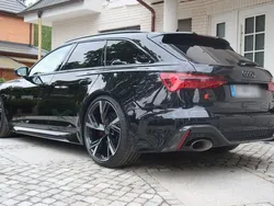 Schwarz Gebraucht 2022 Audi RS6 Ambiente Kombi | 112.288 € (Fairer Preis)