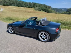 Schwarz Gebraucht 2004 BMW Z4 Sport Line Cabrio | 12.900 € (Teuer)