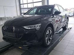 Mythosschwarz metallic Gebraucht 2022 Audi e-tron Sportback S-Line SUV | 32.875 € (Guter Preis)