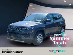 Grau Gebraucht 2024 Jeep Compass Altitude SUV | 28.950 € (Superpreis)