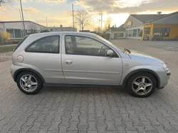 Grau Gebraucht 2006 Opel Corsa Kleinwagen | 1.000 € (Guter Preis)