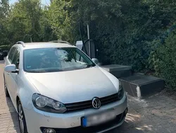 Silber Gebraucht 2011 VW Golf VI Kombi | 3.999 € (Fairer Preis)