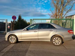 Grau Gebraucht 2009 Mercedes E250 Elegance Limousine | 5.990 € (Superpreis)
