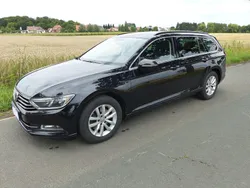 Schwarz Gebraucht 2016 VW Passat Comfortline Kombi | 10.900 € (Fairer Preis)