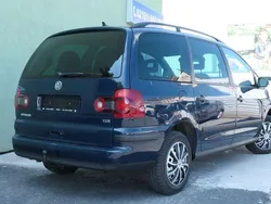 Blau Gebraucht 2009 VW Sharan Van / Kleinbus | 4.950 € (Fairer Preis)