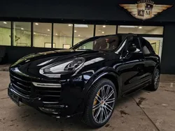 Schwarz Gebraucht 2015 Porsche Cayenne Turbo S Sport SUV | 54.500 € (Teuer)