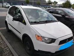 Weiß Gebraucht 2010 Mitsubishi Colt Kleinwagen | 1.500 €