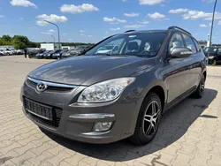 Grau Gebraucht 2009 Hyundai i30 Kombi | 3.870 € (Fairer Preis)