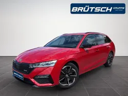 Velvetrot metallic Gebraucht 2022 Skoda Octavia RS Kombi | 32.980 € (Fairer Preis)