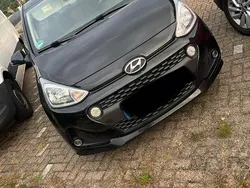 Schwarz Gebraucht 2018 Hyundai i10 Kleinwagen | 7.500 €