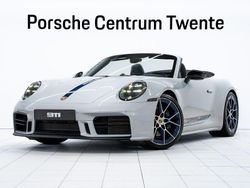 Grau Gebraucht 2025 Porsche 911 Carrera Cabriolet Cabrio | 151.690 € (Superpreis)