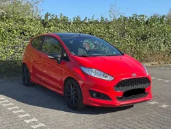 Rot Gebraucht 2016 Ford Fiesta ST-Line Kleinwagen | 6.700 € (Fairer Preis)