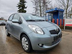 Silber Gebraucht 2008 Toyota Yaris Sol Kleinwagen | 4.990 € (Fairer Preis)