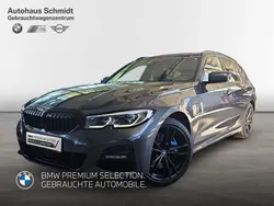 Mineralgrau Gebraucht 2022 BMW 330e M Sport Kombi | 35.490 € (Fairer Preis)
