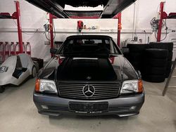 Grau Gebraucht 1993 Mercedes SL300 Cabrio | 24.999 €