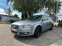 Grau Gebraucht 2006 Audi A4 Kombi | 2.250 € (Guter Preis)