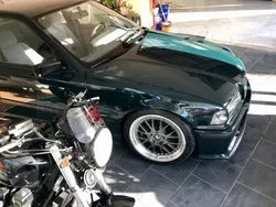 Grün Gebraucht 1994 BMW 316 M Sport Limousine | 10.800 €