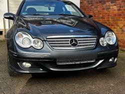 Grau Gebraucht 2004 Mercedes C180 Coupé | 2.000 € (Fairer Preis)