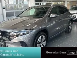 Grau Gebraucht 2024 Mercedes EQA300 Progressive SUV | 35.765 € (Fairer Preis)