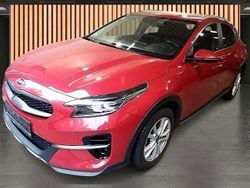 Rot rot (metallic) Gebraucht 2021 Kia XCeed Gold SUV | 14.980 € (Superpreis)
