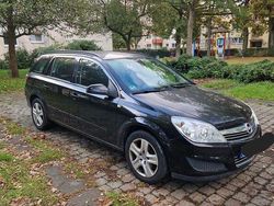 Schwarz Gebraucht 2008 Opel Astra Kombi | 1.199 € (Guter Preis)