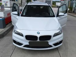Weiß Gebraucht 2015 BMW 216 Gran Tourer Van / Kleinbus | 8.300 € (Etwas zu teuer)