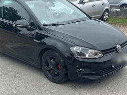 Schwarz Gebraucht 2014 VW Golf VII Limousine | 7.200 € (Fairer Preis)